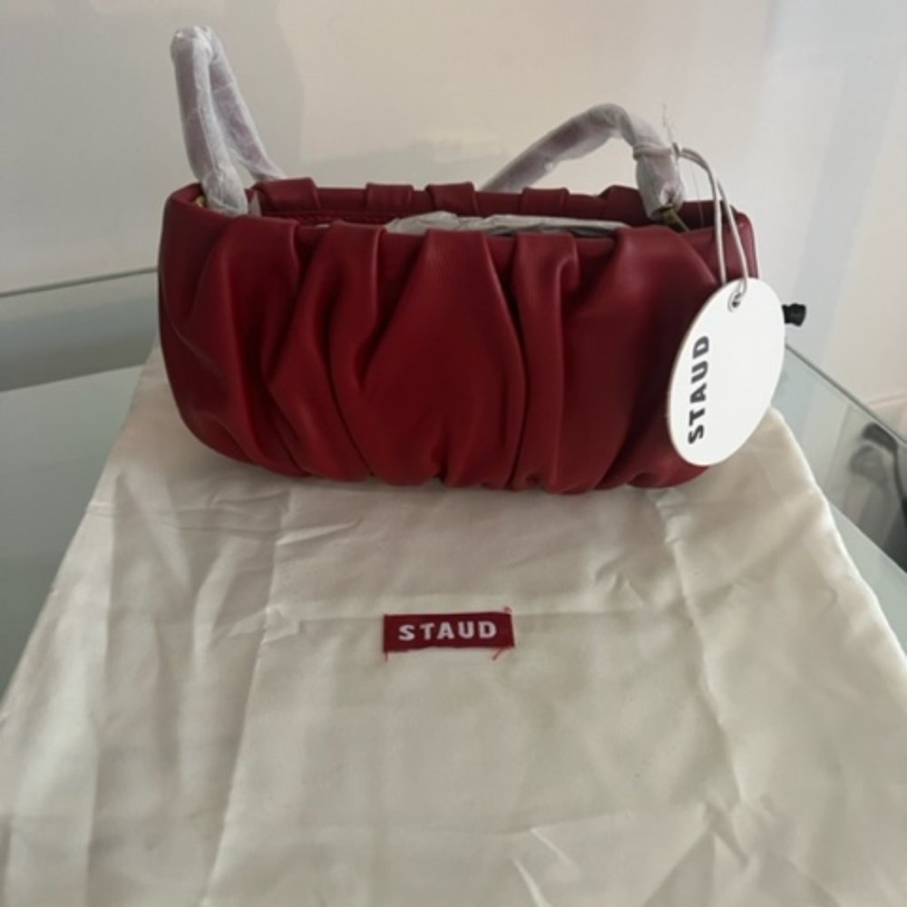 STAUD Bean Convertible Ruched Scarlet Leather Shoulder Bag - Picture 2 of 16